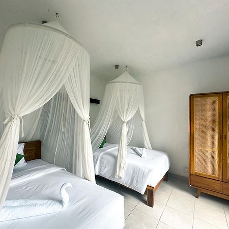 Bali Stuti Jimbaran Inn Exterior foto